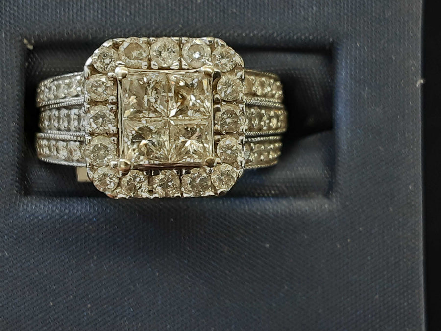 Ring - Wedding Set - White Gold 10k (.417) 7.6 grams Size 6.5