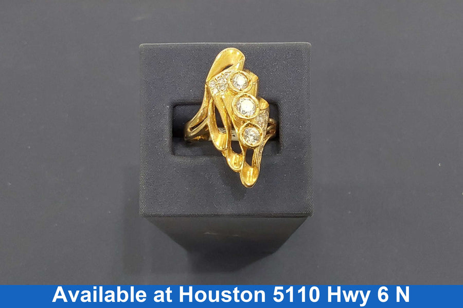 Women's Ring - Yellow Gold 10k (.417) 7.9 grams Size 7