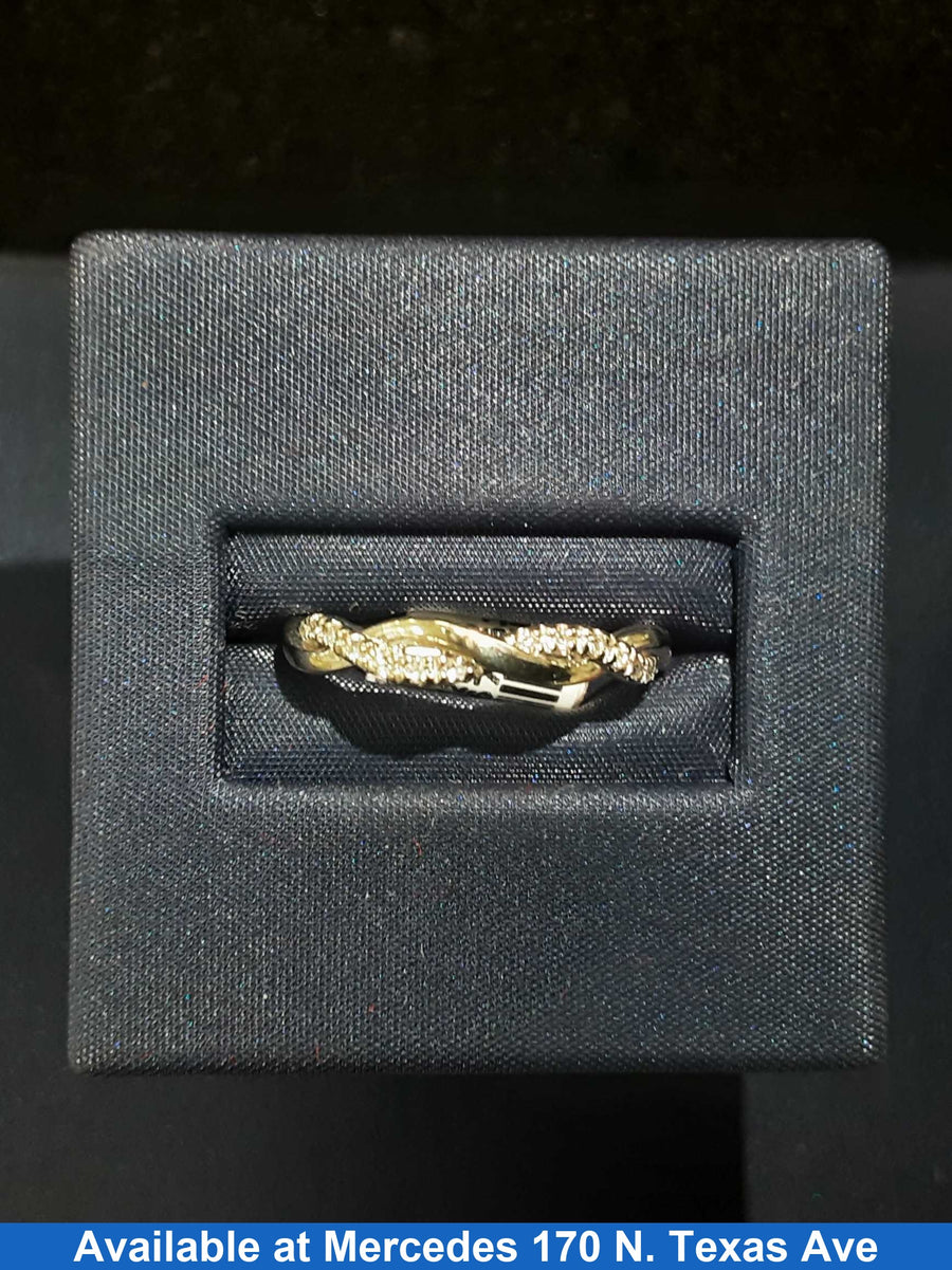 Women's Ring - White Gold 10k (.417) 1.7 grams Size 6