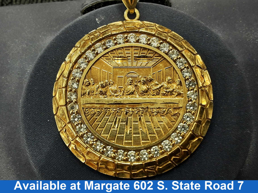 Religious Pendant - Yellow Gold 10k (.417) 11.5 grams