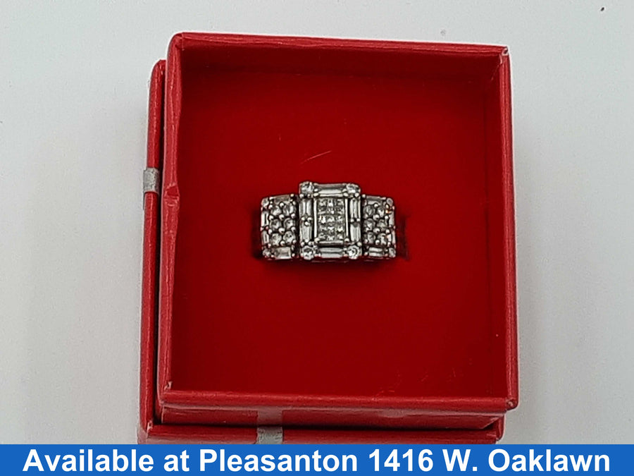 Women's Ring - Yellow Gold 14k (.585) 6.4 grams Size 7