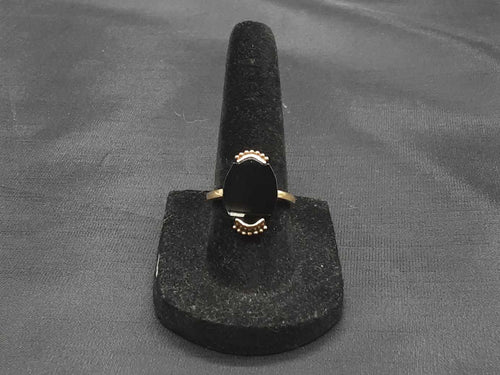 Women's Ring - Yellow Gold 10k (.417) 3.4 grams Size 7