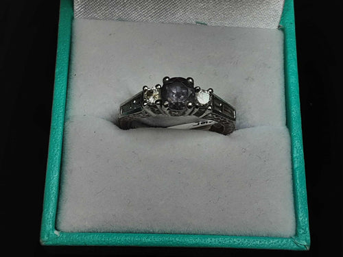 Women's Ring - Solitaire - Platinum 8.7 grams Size 7