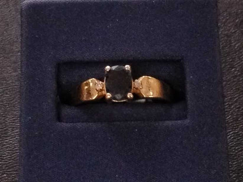 Women's Ring - Solitaire - Yellow Gold 10k (.417) 2 grams Size 11