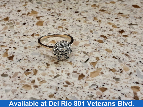 Women's Ring - Yellow Gold 10k (.417) 2.7 grams Size 7.5