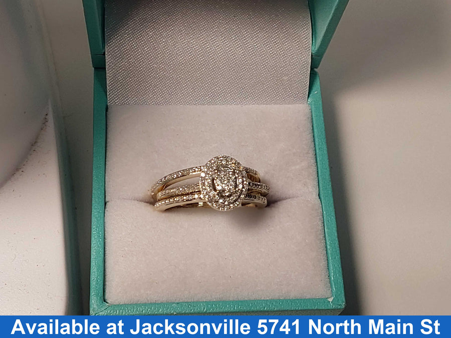 Ring - Wedding Set - Yellow Gold 10k (.417) 5.7 grams Size 7