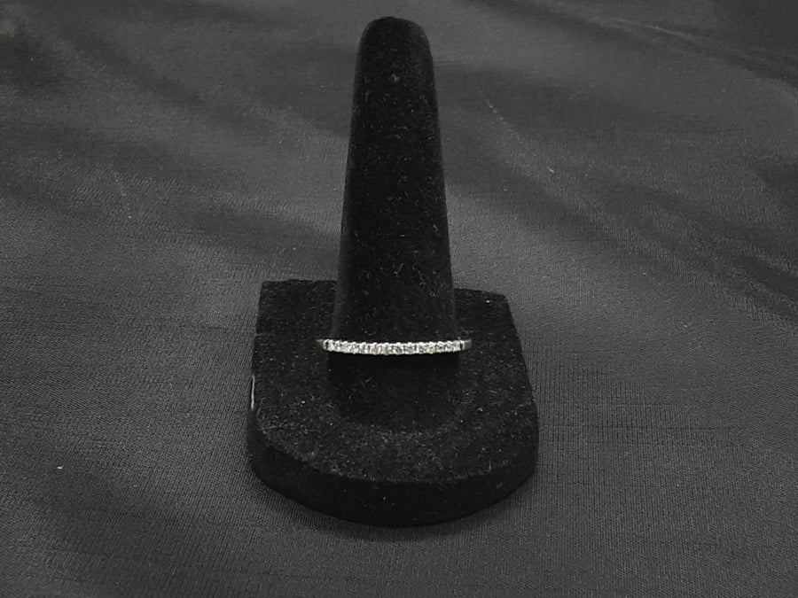 Ring - Wedding Band - White Gold 10k (.417) 1.6 grams Size 10