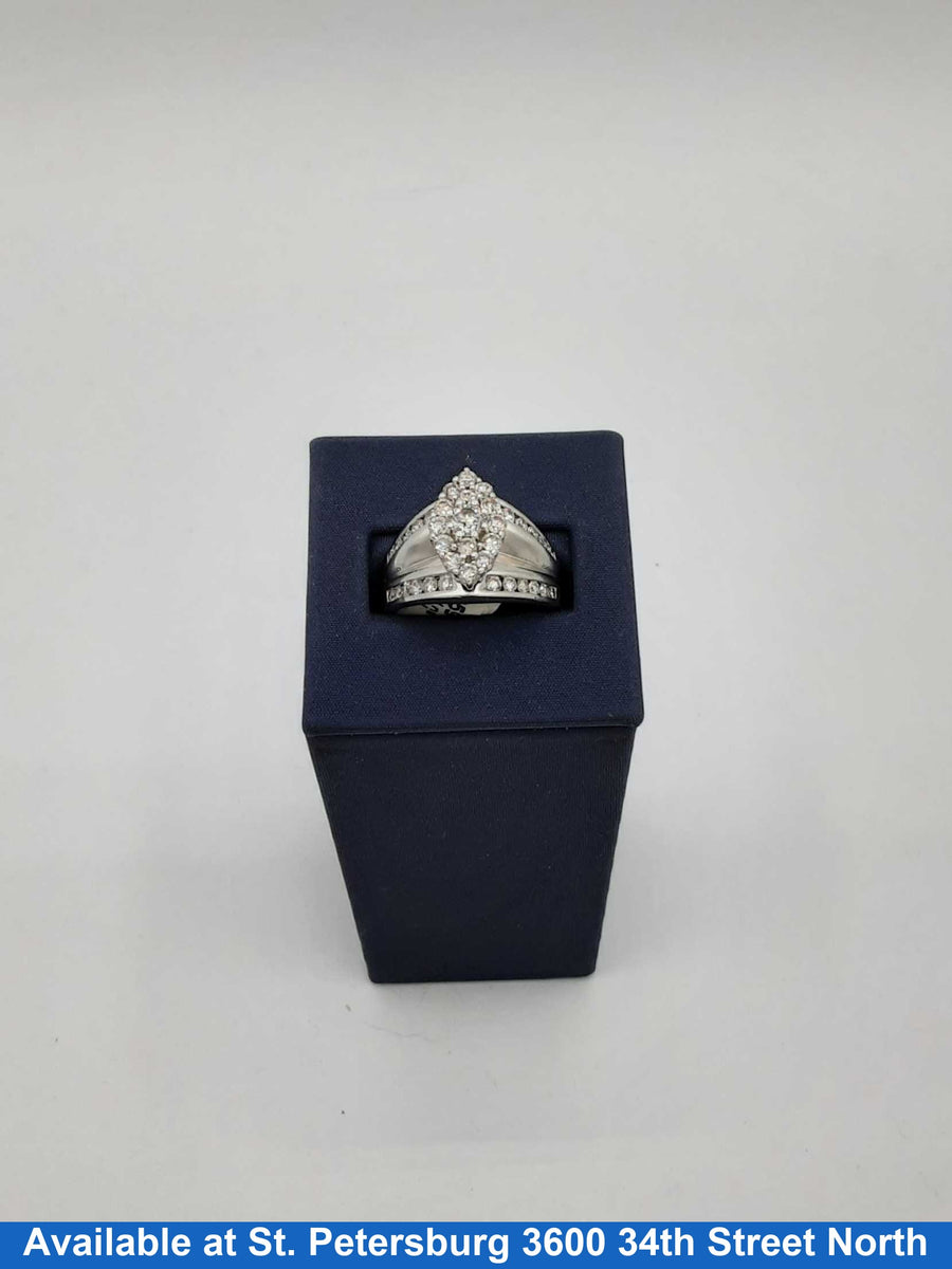 Women's Ring - White Gold 10k (.417) 8.9 grams Size 10