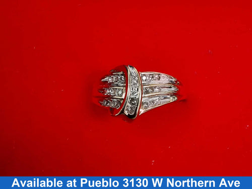 Women's Ring - Yellow Gold 10k (.417) 3.1 grams Size 7