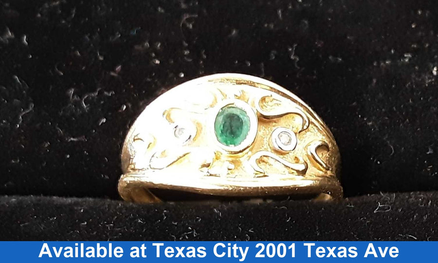 Women's Ring - Yellow Gold 14k (.585) 3 grams Size 6.5