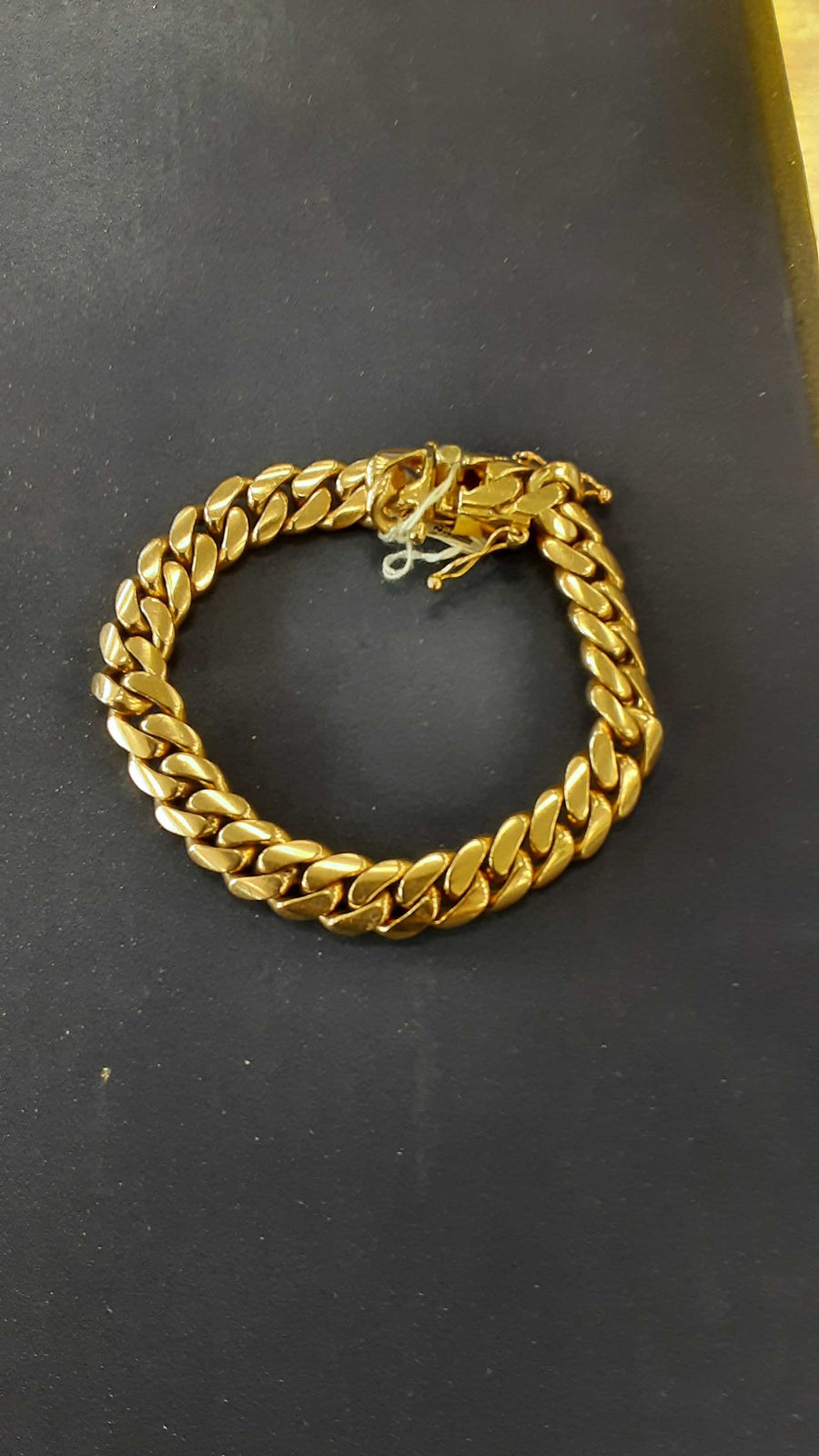 Bracelet - Yellow Gold 10k (.417) 77 grams 9 inch