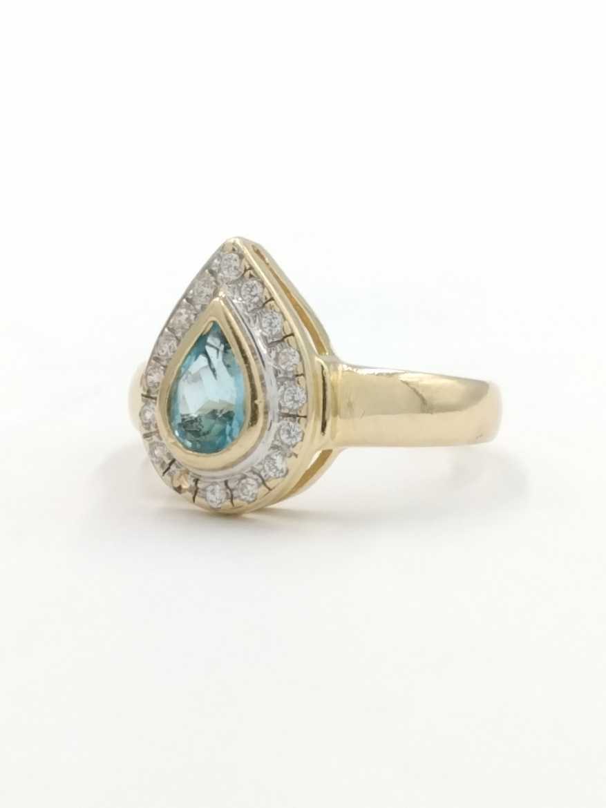 Women's Ring - Yellow Gold 14k (.585) 4.4 grams Size 8