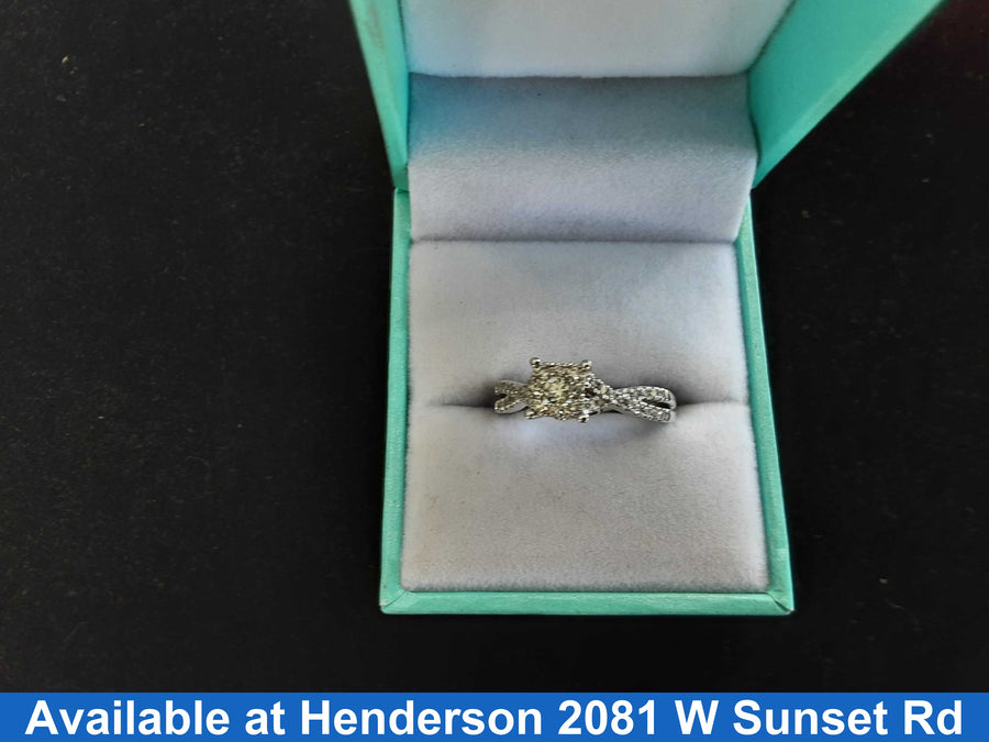 Women's Ring - Anniversary - White Gold 10k (.417) 3.2 grams Size 8