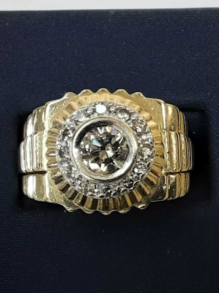 Men's Ring - Yellow Gold 14k (.585) 13.5 grams Size 10.5