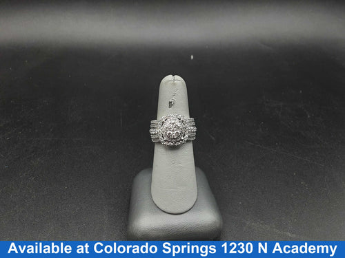Women's Ring - White Gold 10k (.417) 6.7 grams Size 6