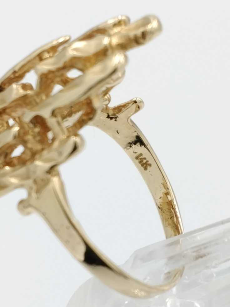 Women's Ring - Yellow Gold 14k (.585) 4.4 grams Size 6.5