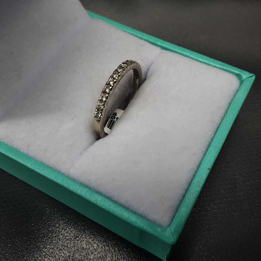 Women's Ring - Anniversary - White Gold 14k (.585) 1.6 grams Size 5
