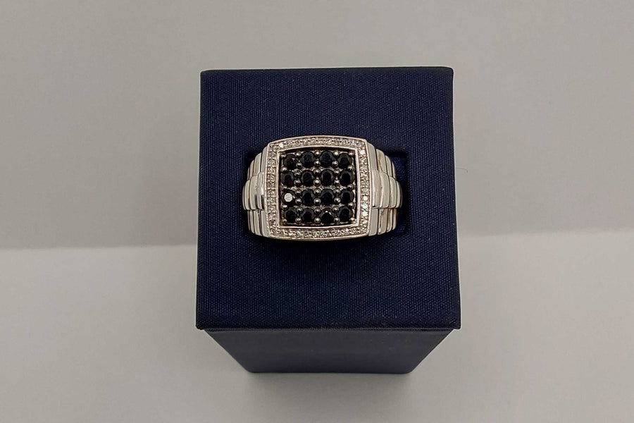 Men's Ring - Silver 4.89 grams Size 10.5