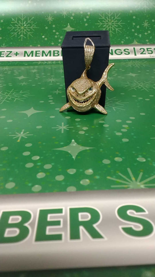 Pendant - Yellow Gold 10k (.417) 16.9 grams