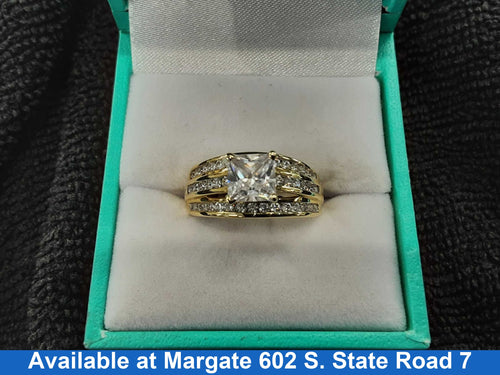 Women's Ring - Yellow Gold 10k (.417) 3.4 grams Size 7