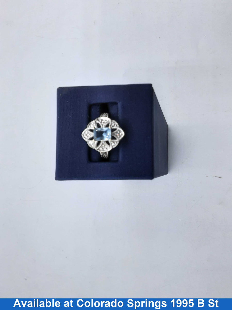 Women's Ring - White Gold 10k (.417) 4.7 grams Size 7