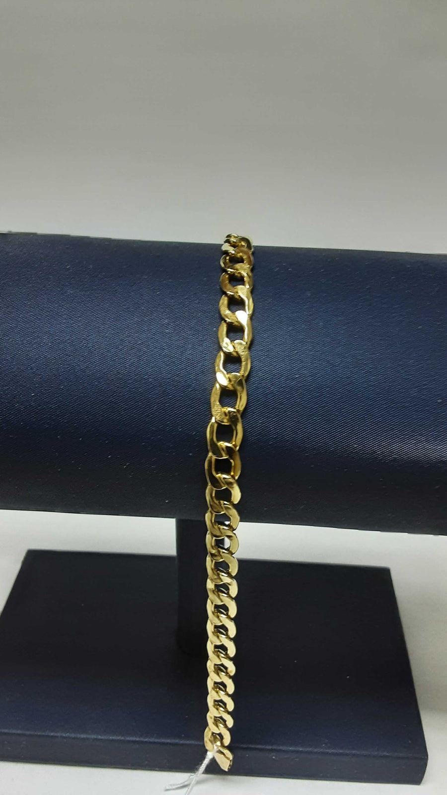Link Bracelet - Yellow Gold 18k (.750) 7.5 grams 7 inch