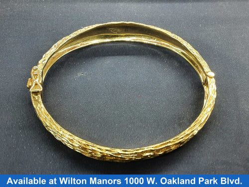 Bangle Bracelet - Yellow Gold 14k (.585) 22.1 grams 6 inch