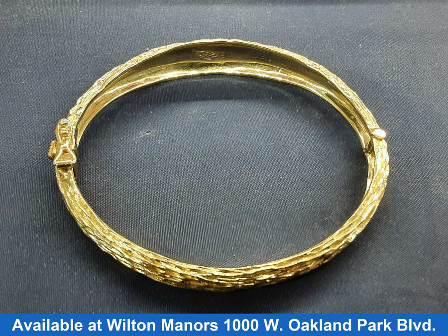 Bangle Bracelet - Yellow Gold 14k (.585) 22.1 grams 6 inch