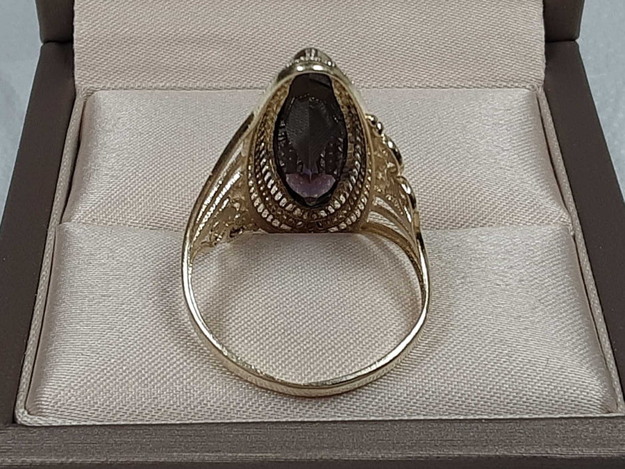 Women's Ring - Yellow Gold 14k (.585) 5.9 grams Size 10