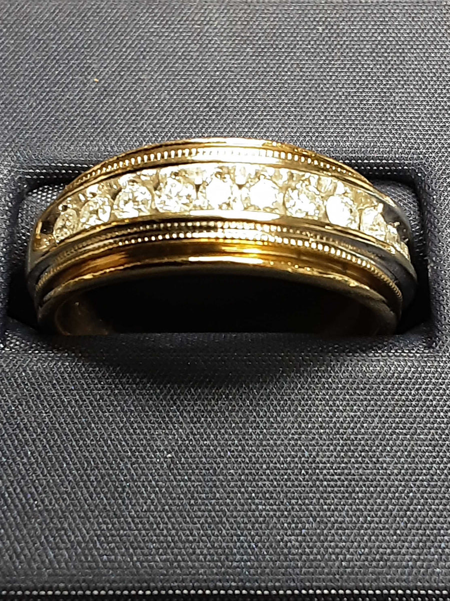 Ring - Wedding Band - Yellow Gold 14k (.585) 7.5 grams Size 9.5