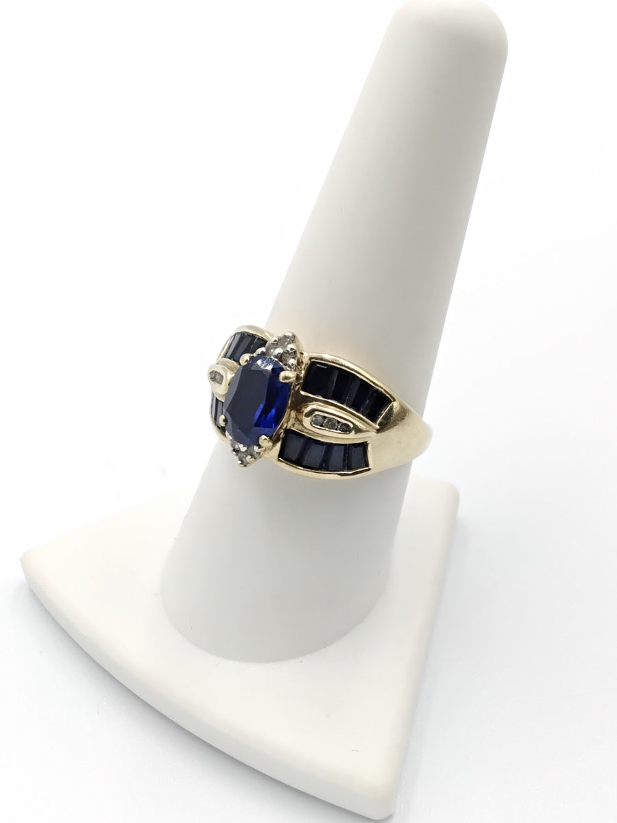 Women's Ring - Yellow Gold 10k (.417) 4.7 grams Size 9