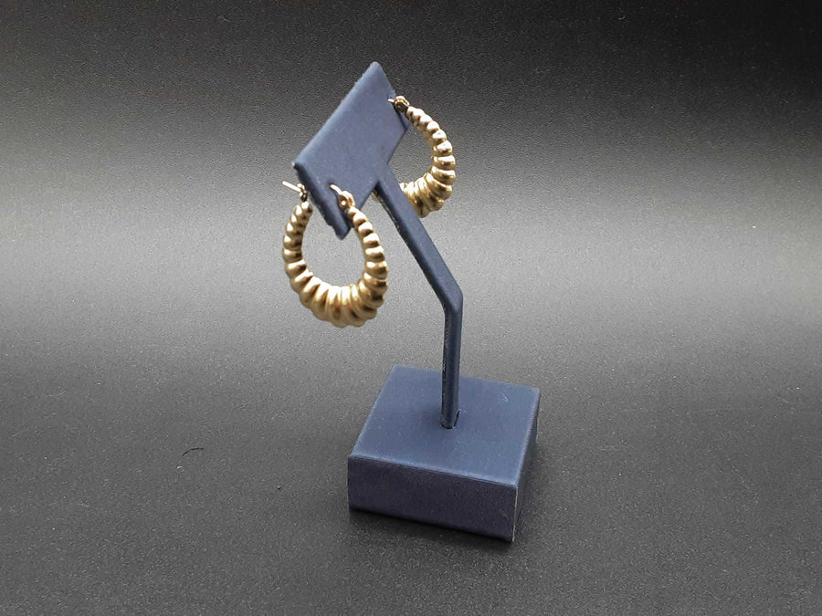 Shrimp Earrings - Yellow Gold 10k (.417) 2.6 grams
