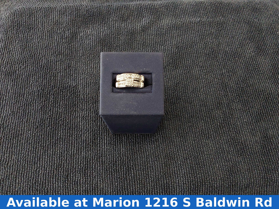Ring - Wedding Set - White Gold 10k (.417) 5.3 grams Size 7