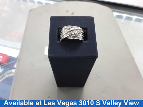 Women's Ring - White Gold 10k (.417) 6.92 grams Size 7