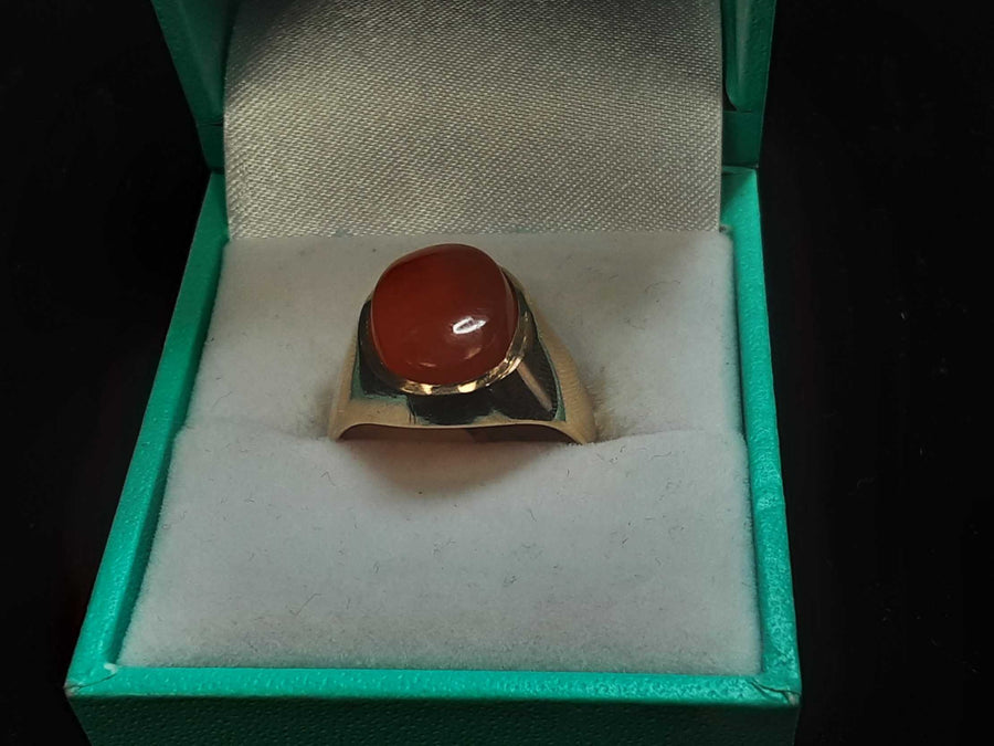Women's Ring - Solitaire - Yellow Gold 18k (.750) 5.1 grams Size 8.5
