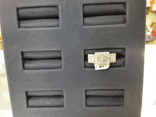 Women's Ring - Yellow Gold 10k (.417) 4 grams Size 20