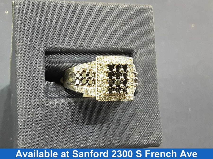 Women's Ring - White Gold 14k (.585) 4.7 grams Size 6