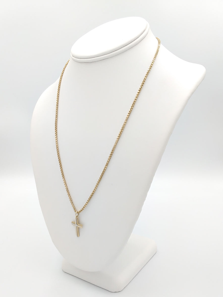 Cross Pendant Chain - Yellow Gold 14k (.585) 6.8 Grams 18 Inch