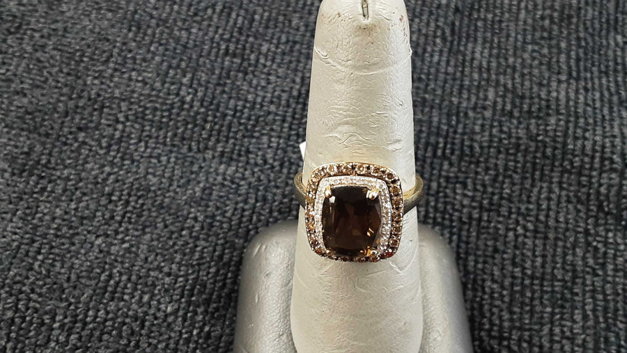 Women's Ring - Yellow Gold 14k (.585) 3.5 grams Size 20