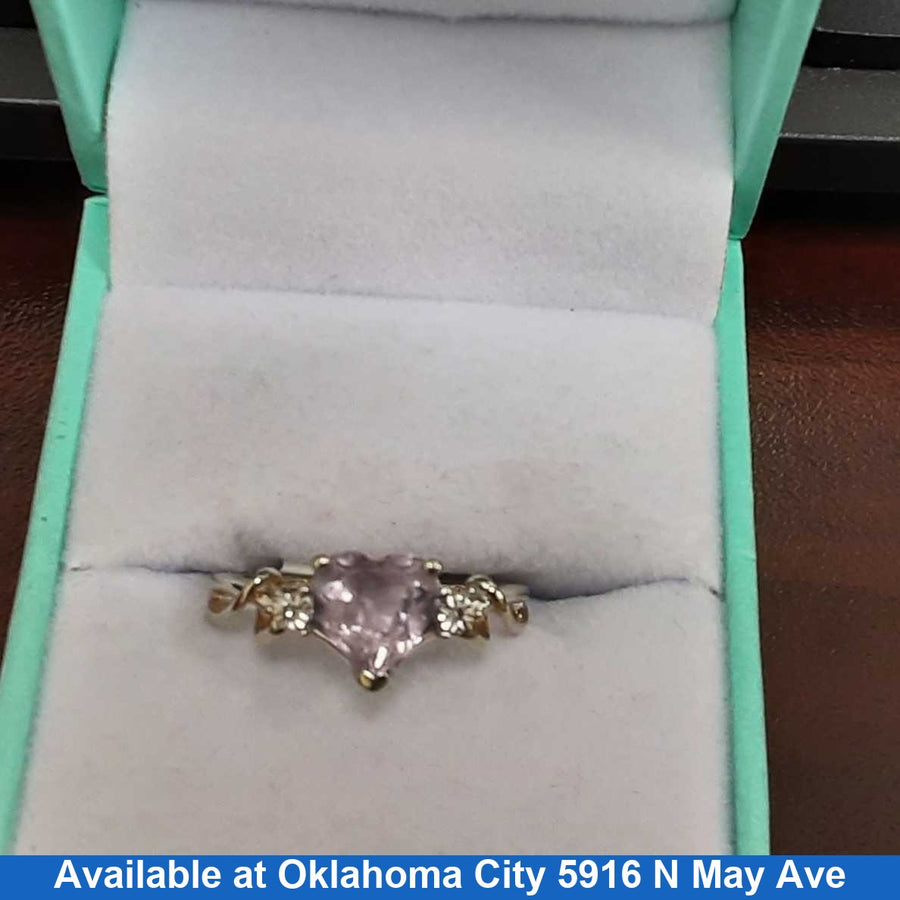 Women's Ring - Solitaire - White Gold 10k (.417) 2.2 grams Size 20