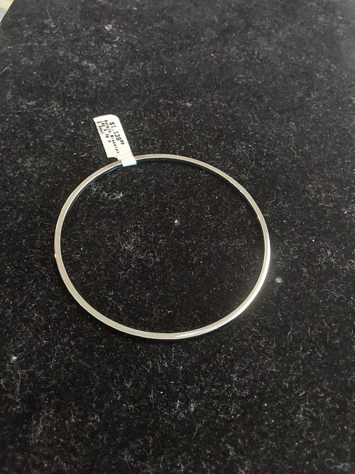Bangle Bracelet - White Gold 18k (.750) 6.3 grams 6 inch