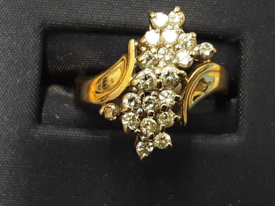 Women's Ring - Yellow Gold 14k (.585) 5.2 grams Size 8