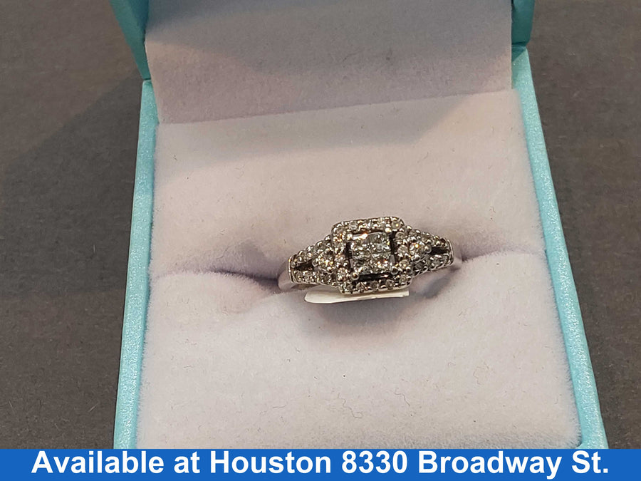 Women's Ring - White Gold 10k (.417) 3.1 grams Size 6