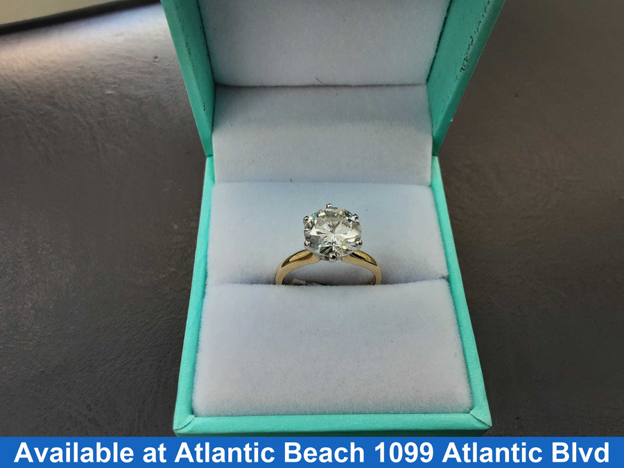 Women's Ring - Solitaire - Yellow Gold 14k (.585) 2.7 grams Size 4.5