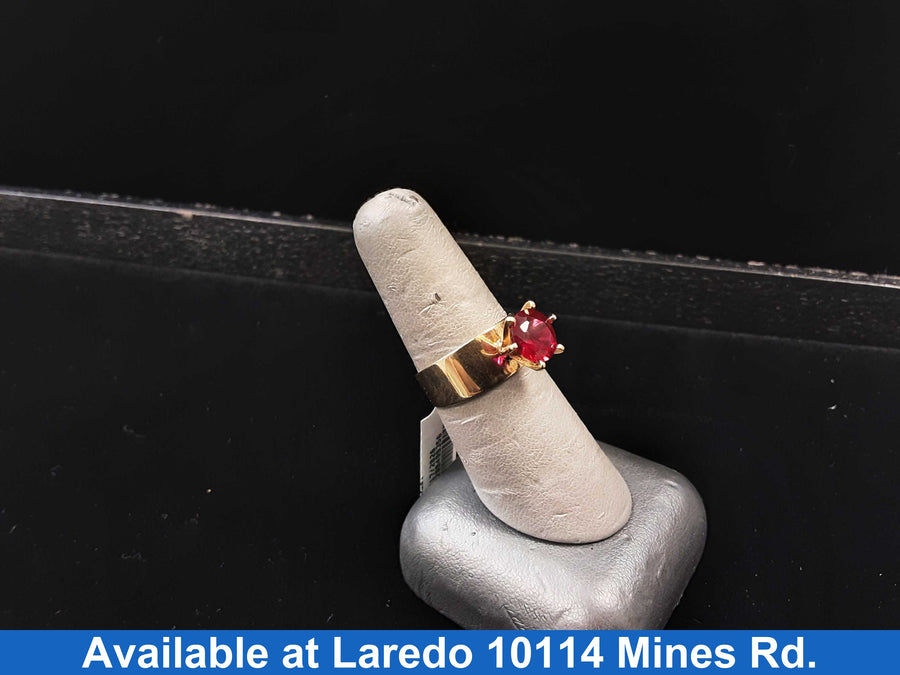 Women's Ring - Yellow Gold 10k (.417) 2.6 grams Size 20