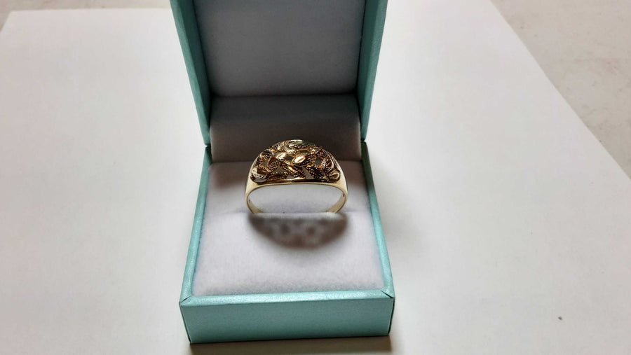 Women's Ring - Yellow Gold 10k (.417) 3.3 grams Size 12