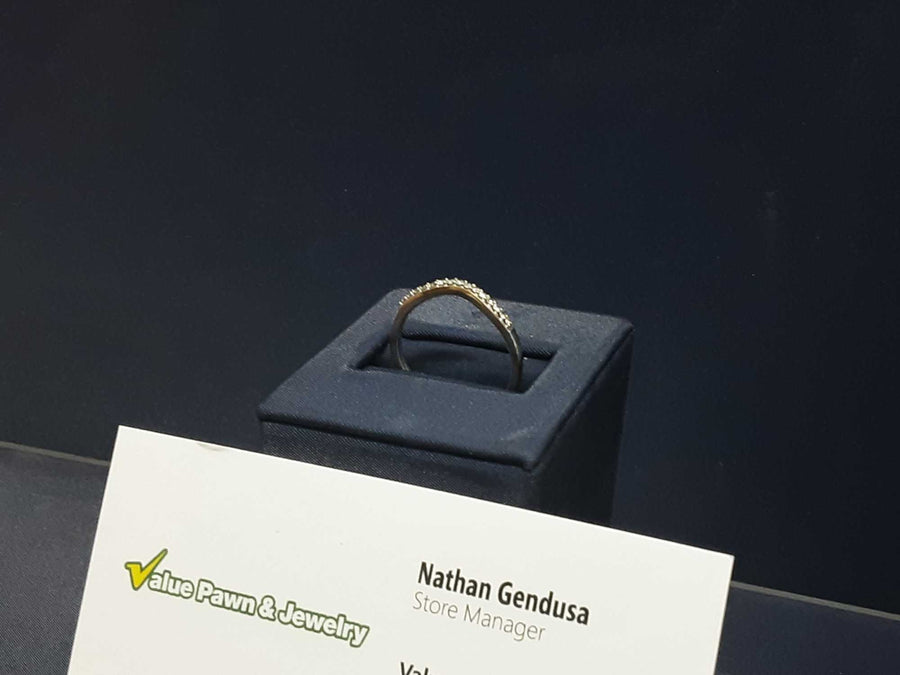 Ring - Wedding Band - White Gold 18k (.750) 2.1 grams Size 8