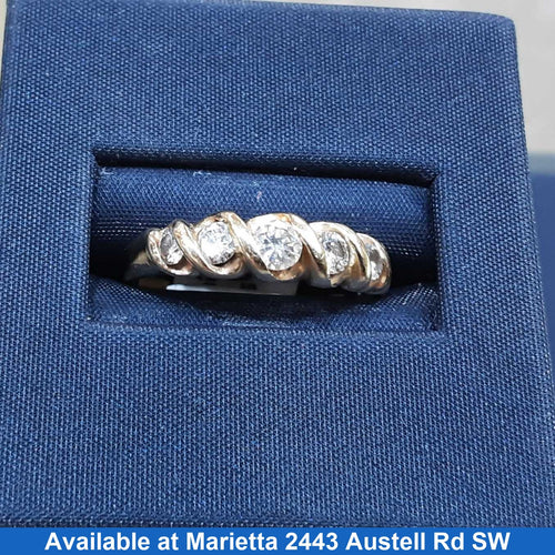 Women's Ring - Yellow Gold 14k (.585) 2.6 grams Size 7