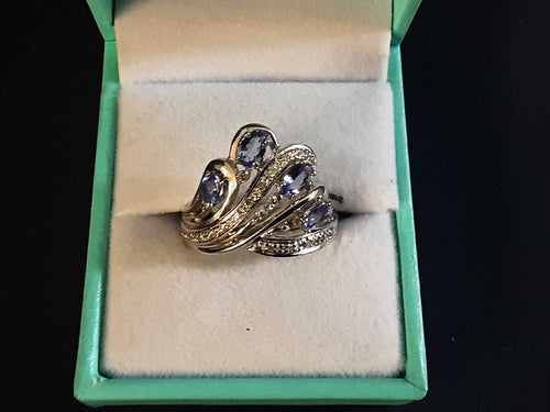 Women's Ring - White Gold 14k (.585) 6.1 grams Size 8