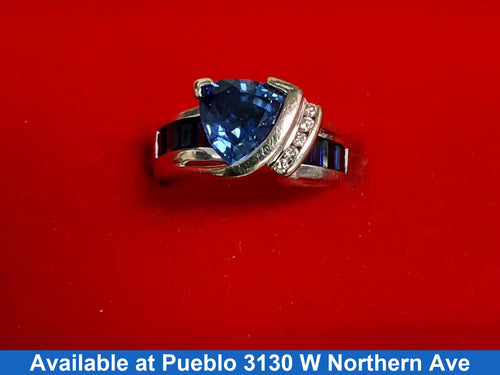 Women's Ring - White Gold 10k (.417) 4.7 grams Size 5